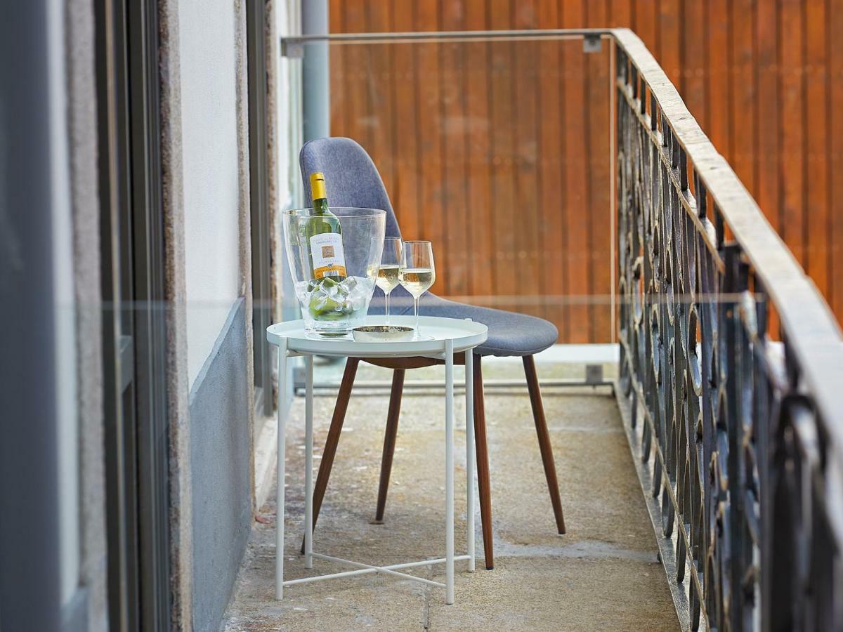 Porto Downtown Lovers Suites: Bombarda 451 Exteriér fotografie